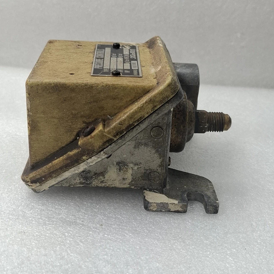 SAGINOMIYA SNS-C106PQ001 PRESSURE CONTROLS SNS-C106PQ001